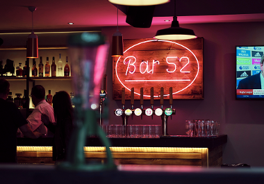 Bar 2